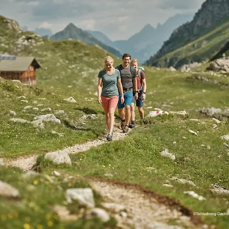 Appartement Alpine 208 By Globboard *