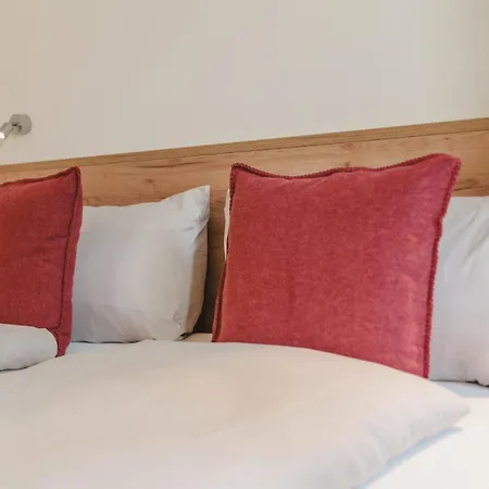 Alpine 208 By Globboard *