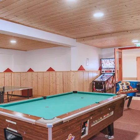 아파트 Alpine 208 By Globboard *